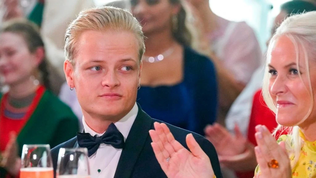 Marius Borg Høibys ekskæreste står frem med chokerende detaljer