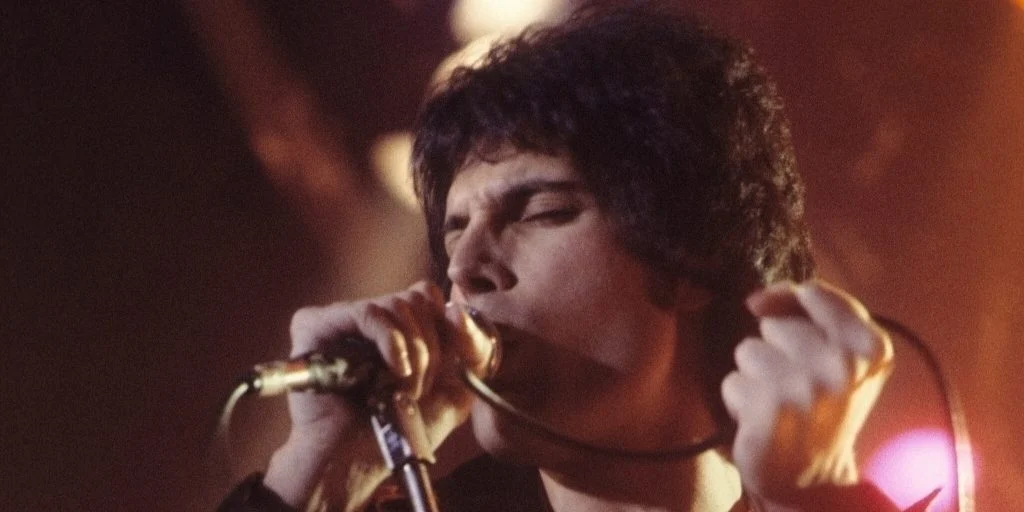 Russian posted picture of Queen, the band – and got fined for LGBT propaganda