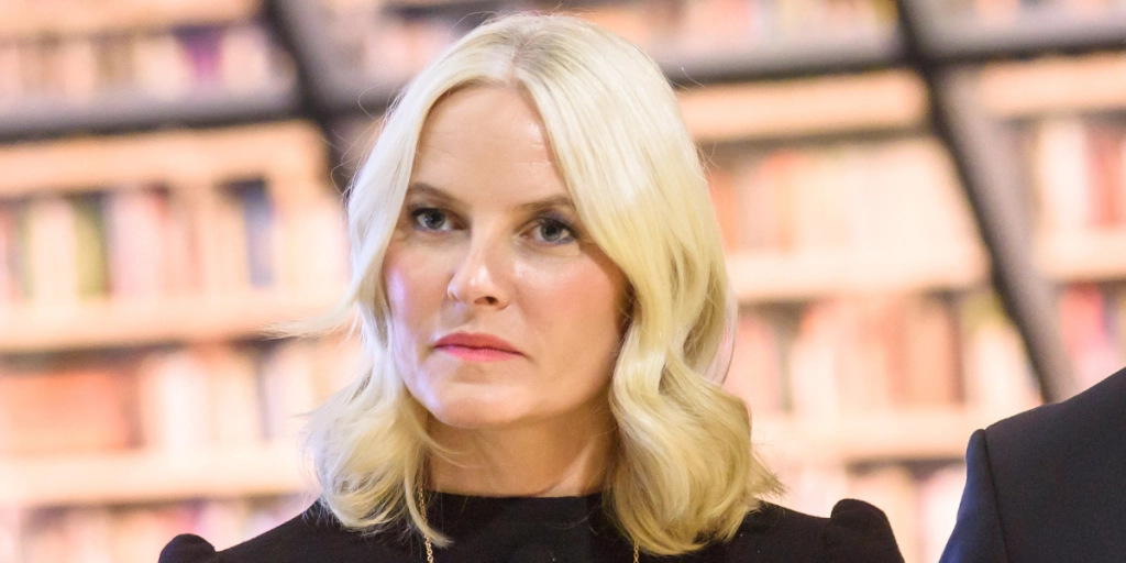 Epstein-skandalen sår tvivl om Mette-Marits fremtid i det norske kongehus