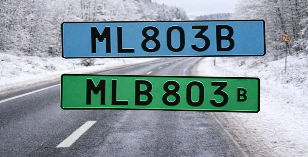 Blå og grønne nummerplader