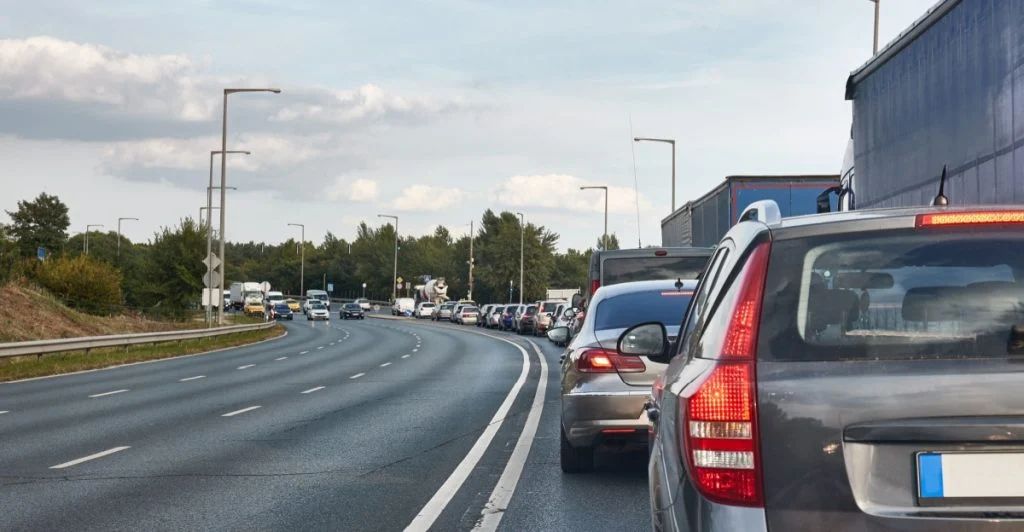 Regeringen strammer kørekortloven: Hårdere straf for snyd og nye regler kan ramme seniorbilister fra 1. september