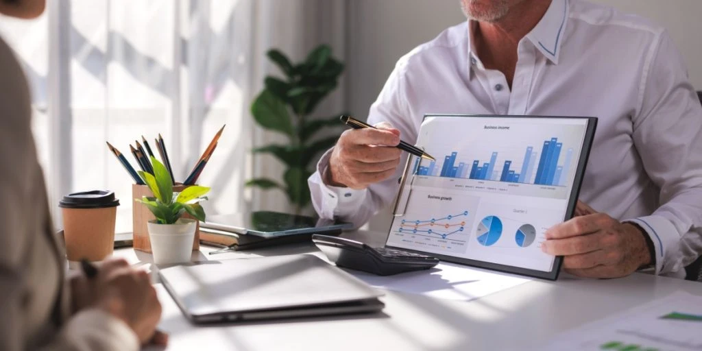 Finansiel rådgiver siger: Disse 8 vaner får dig til at se rig ud men holder dig økonomisk fast