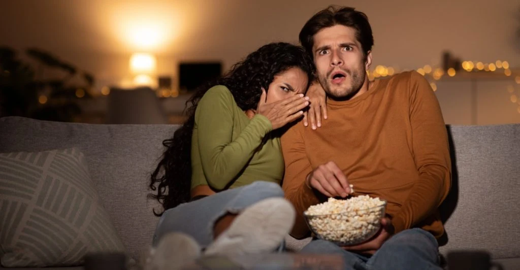 Japansk gyserfilm forvandler simpelt spil til klaustrofobisk mareridt