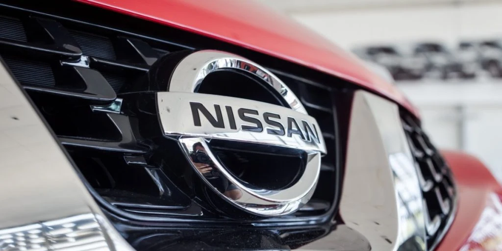 Nissan car logo