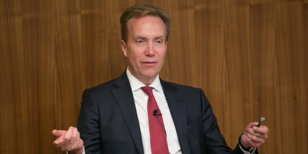 Chef des World Economic Forum tritt nach Enthüllungen aus den Epstein-Akten zurück