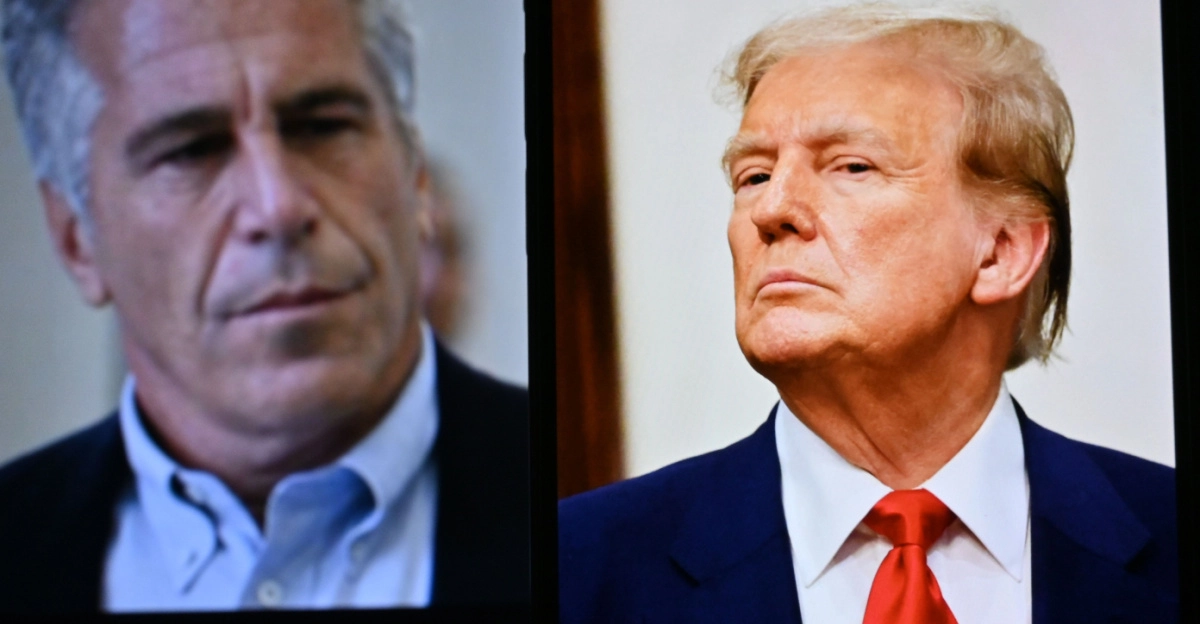 Medie sår tvivl: Mangler der Epstein-dokumenter med Trump?