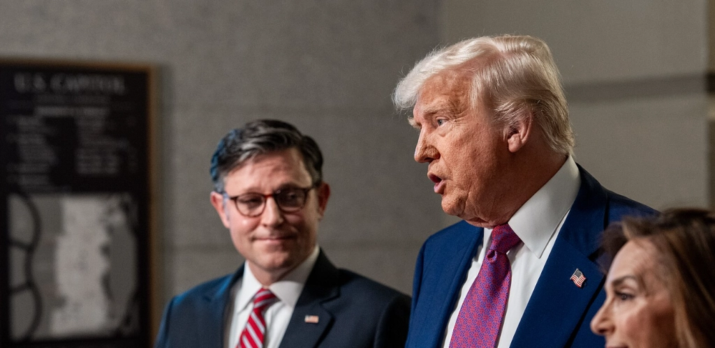 Mike Johnson, Donald Trump