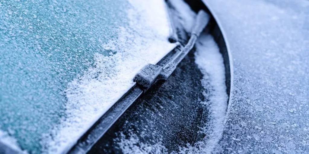 Mange bilister overser dette – og så fryser sprinklervæsken