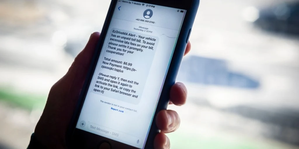 Advarsel: Får du denne besked på mobilen, bør du ikke downloade noget