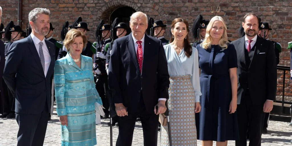 Bryder med Kronprinsessen: Nyt samarbejde kollapser efter afsløring om ‘tillidsbrud og usandheder’ i Epstein-sag