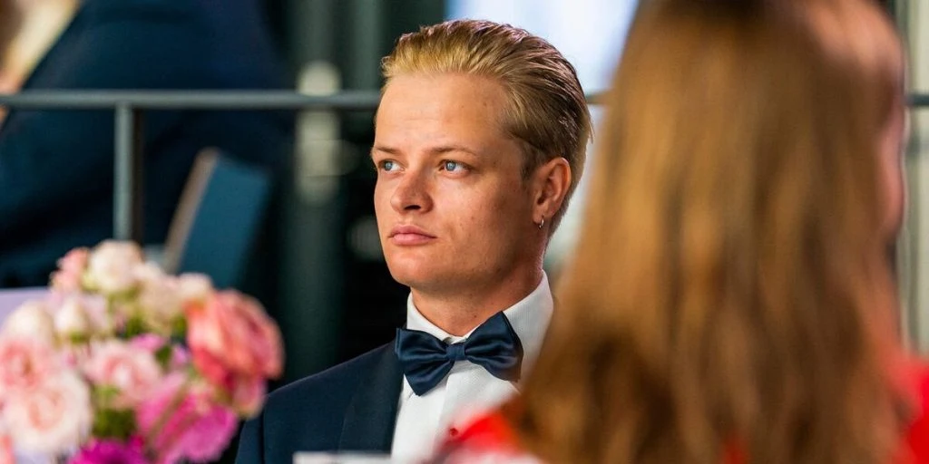 Vidne modsiger Marius Høibys forklaring: Deler hjerteknusende detaljer om kongefamilien