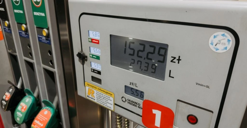 Olieprischok truer Europa: Mellemøstkonflikt begynder at påvirke brændstofmarkeder