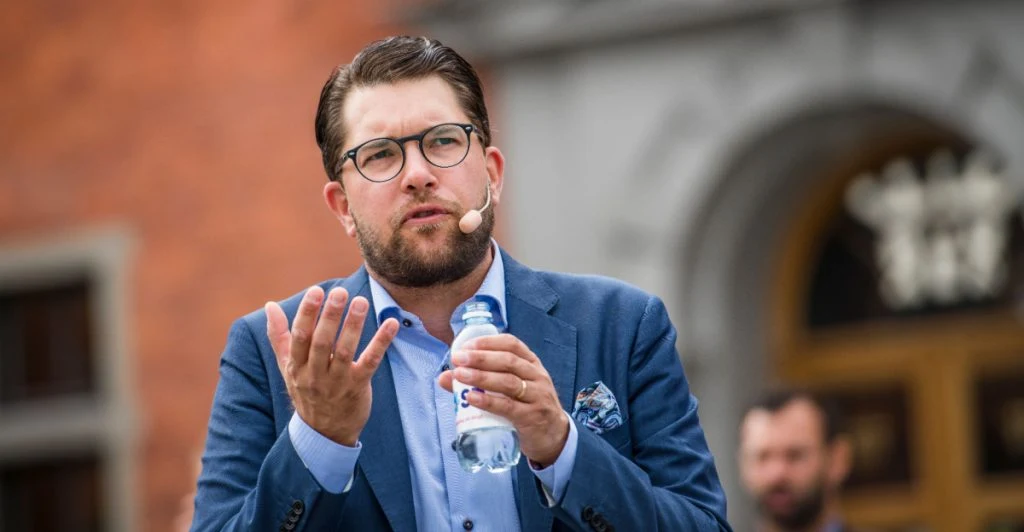 Slutsnackat: SD vill se sänkt skatt på bensin och diesel nu