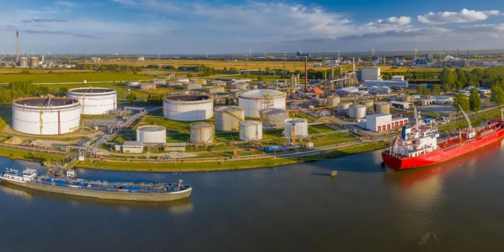 Störungen bei Russlands Ölexporten verschärfen sich, globale Märkte erwarten Auswirkungen