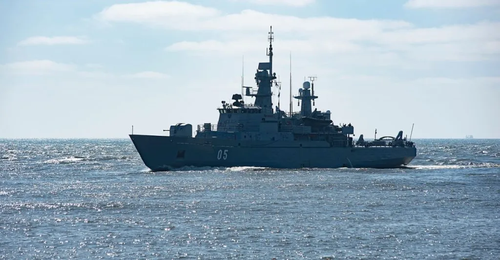 Europa redo att skydda oljan: Dramat i Hormuz kan slå mot priserna