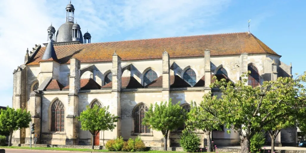 Historic Saint Étienne church in Arcis-sur-Aube, France