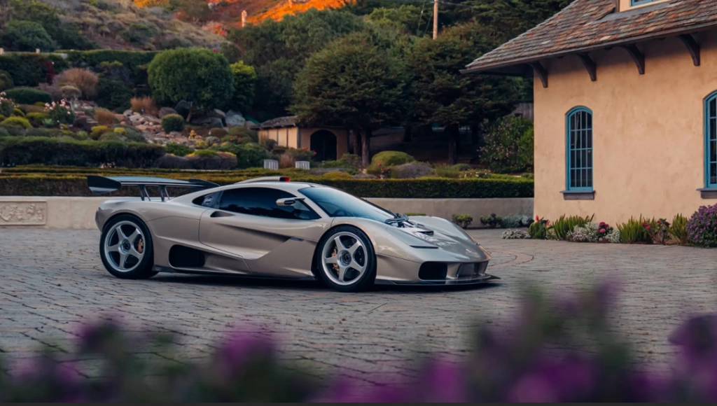 Gordon Murray Special Vehicles S1 LM