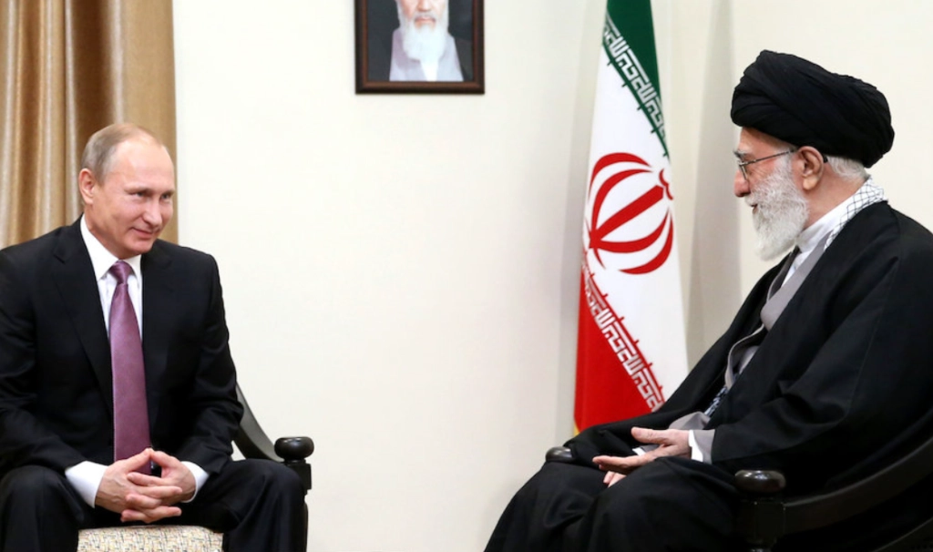 Ayatollah Khamenei, Vladimir Putin