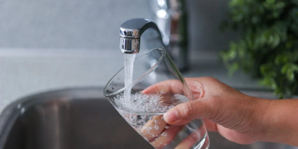 Tab water, drikkevand