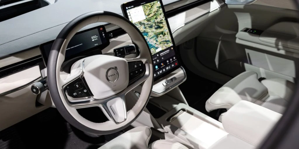 Volvo car infotainment