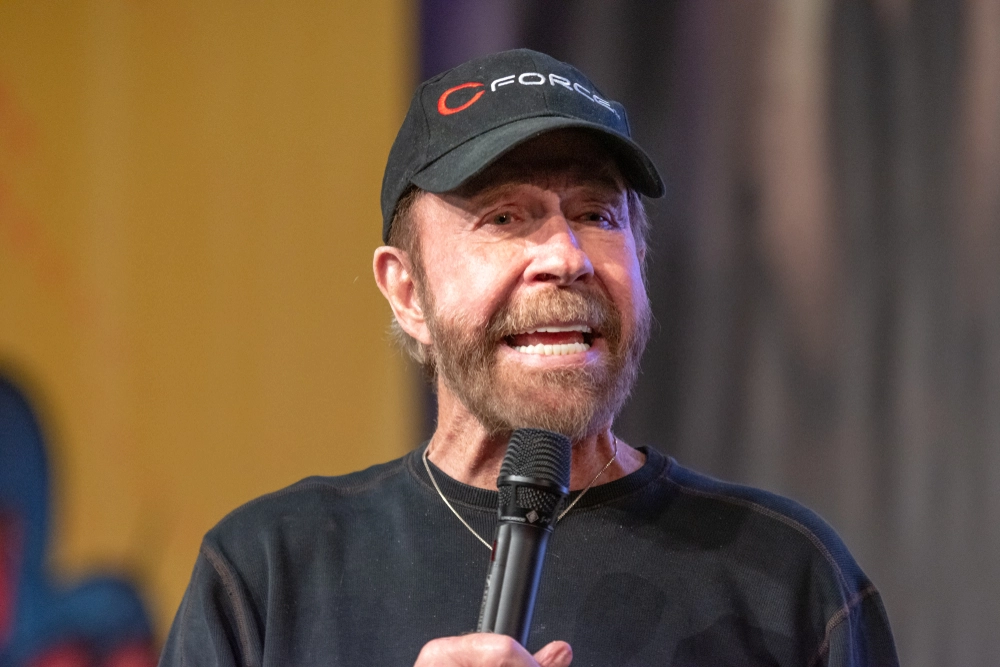 Actionlegenden er død: Chuck Norris blev 86 år