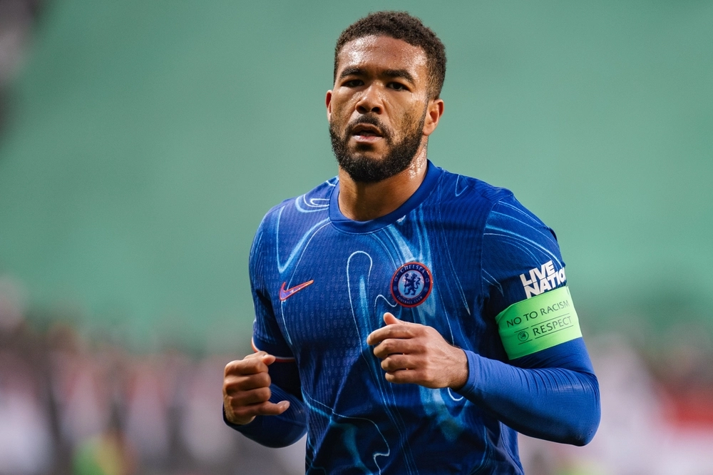 Chelsea forlænger med Reece James