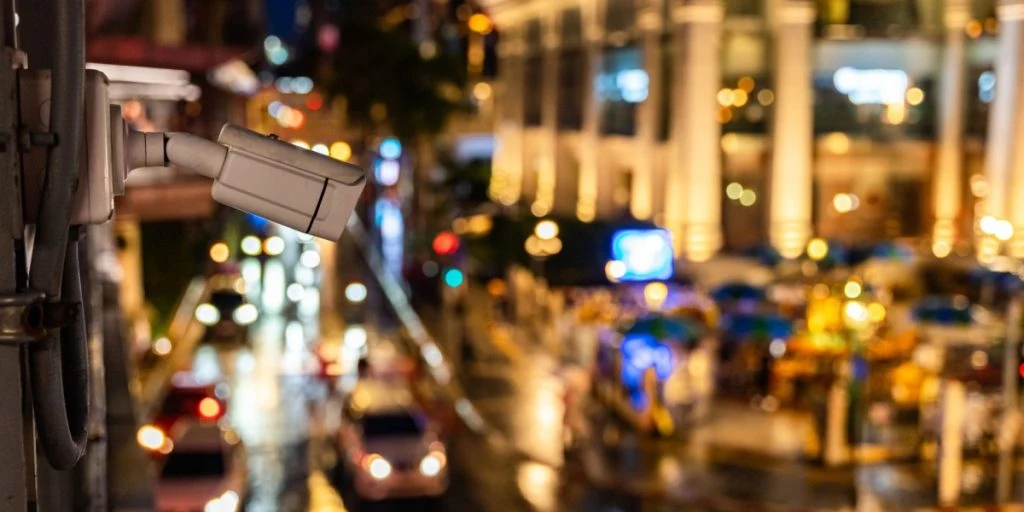 Das verborgene Überwachungsnetzwerk das US-Straßen beobachtet