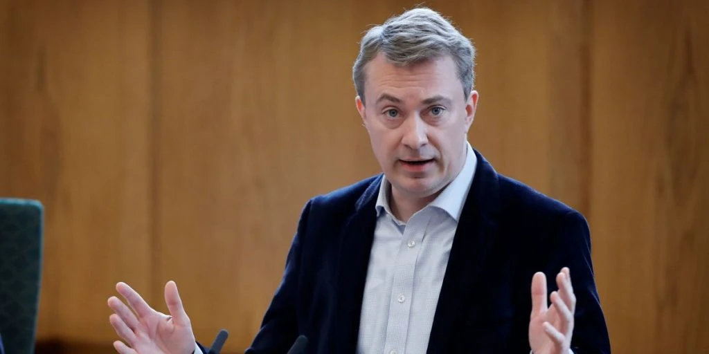 Pludselig melding fra Morten Messerschmidt: Trækker sig fra posten