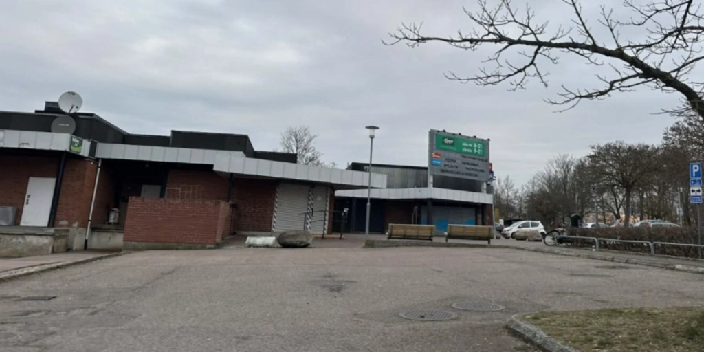 Mand og kvinde skudt: Den ene er død