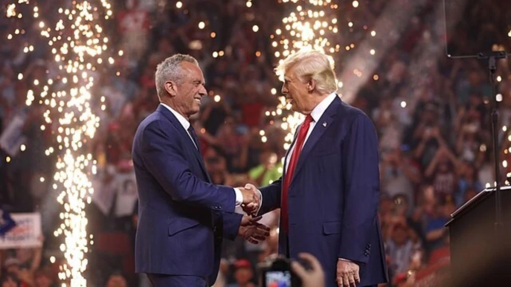 Politikers dagbøger afslører et chokerende mørkt dobbeltliv