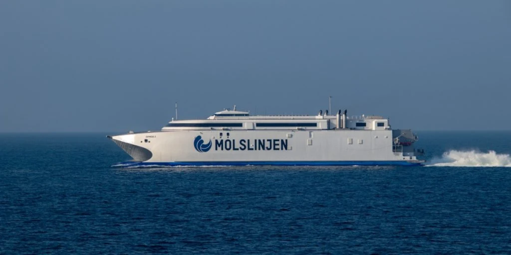 Kaos på stor rejsedag: Færgeproblemer rammer passagerer – afgange aflyst og forsinket