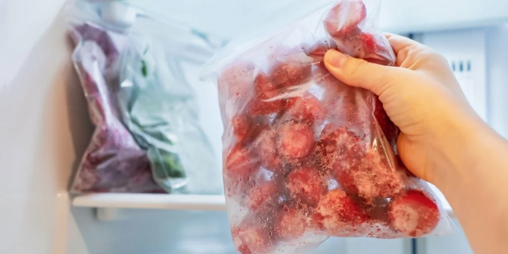 Har du jordbær i fryseren? Så skal du handle nu