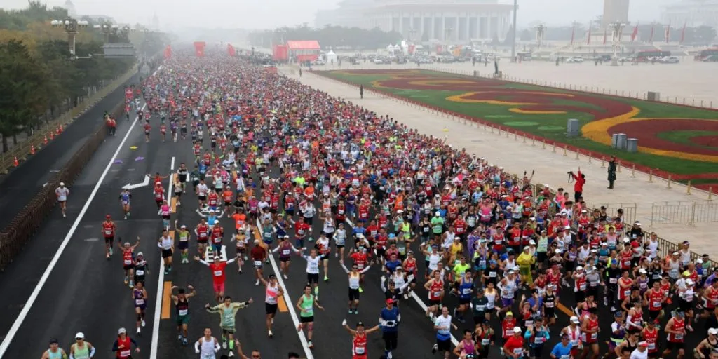 Smadrede de professionelle: Vinder halvmaraton på 50 minutter – men det er ikke et menneske