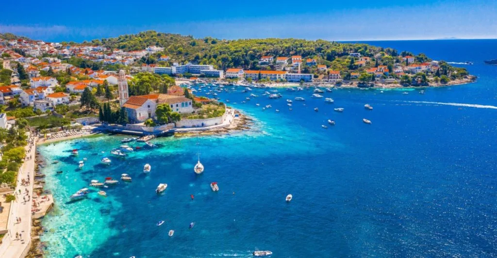 Beach, Hvar