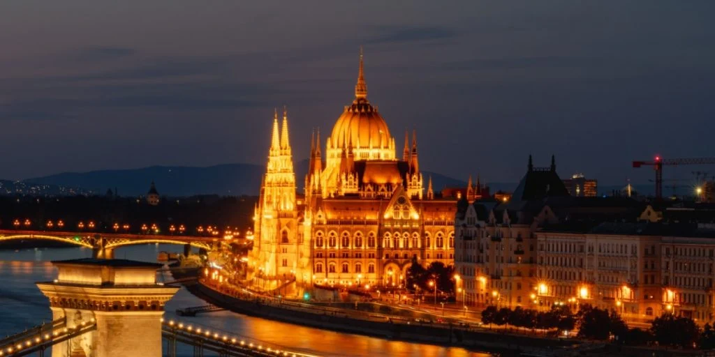 Politischer Wandel in Budapest trifft auf langfristige Energiezwänge