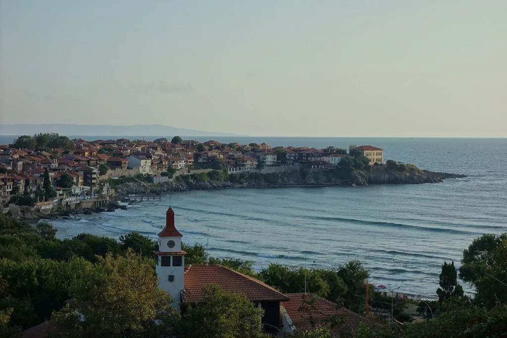 Dette fremhæves som en af Europas nye ferieperler: Byder på øl til kun 2 euro 