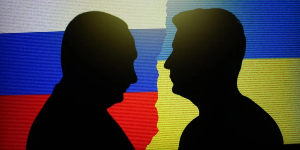 Ukraine angriber vigtig russisk oliehavn midt i massive droneangreb