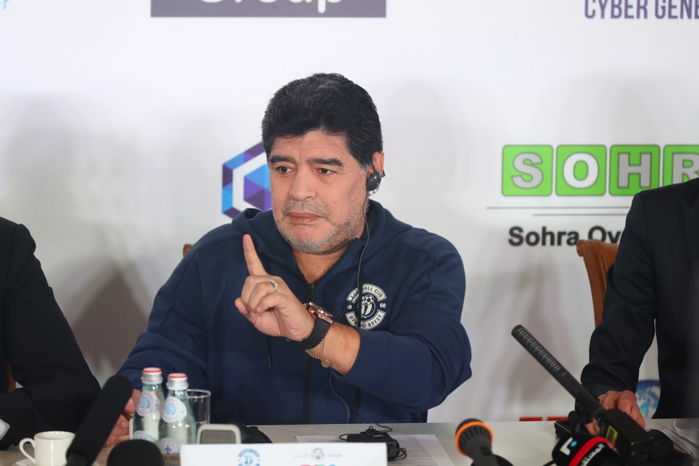 Diego Maradonas død ryster igen verden: Nu starter sagen på ny