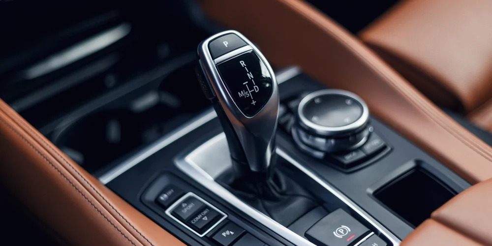 Mekanikere advarer: Mange laver denne fejl med automatgear