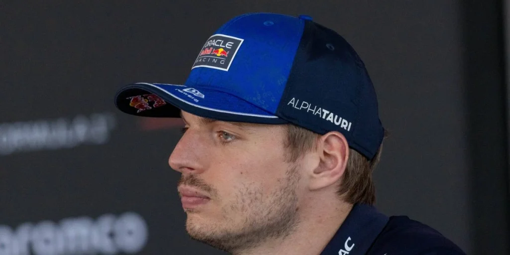 Nu bliver der sat navn på: Denne populære køre over tager Max Verstappens sæde i Red Bull