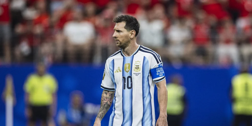 Mens Lionel Messi er ustoppelig ved VM i USA: Så mange millioner tjener han