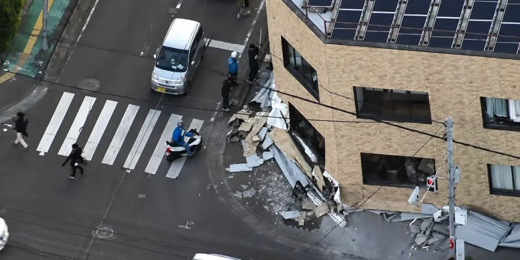 Damaged building Japan earthquake