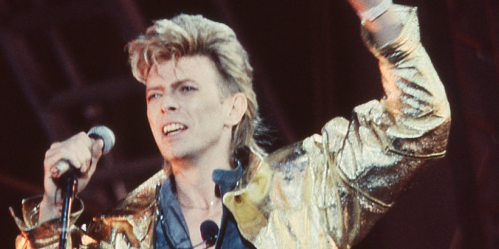 Ten unknown songs by David Bowie is coming – and they feature Jimmy Paige