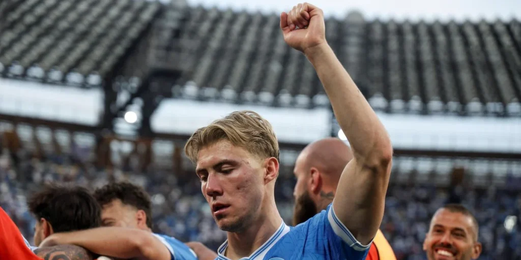 Rygterne svirrer: Rasmus Højlund kan få ny Dansker holdkammerat