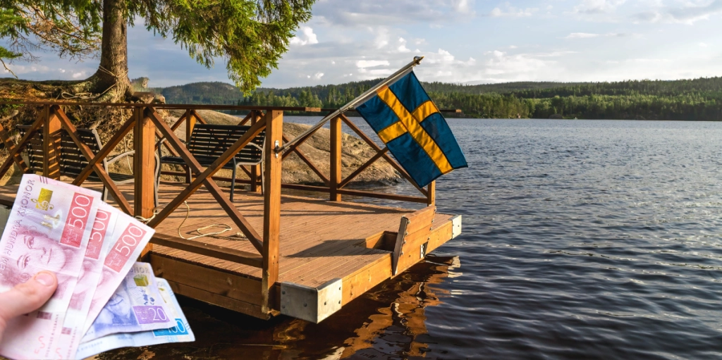 Brygga vid en sjö i sverige