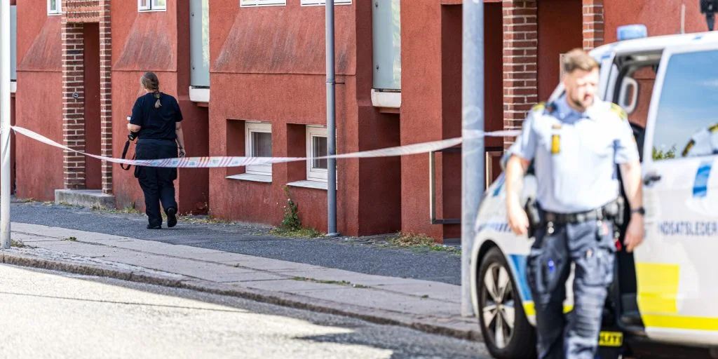 Etårigt barn faldt ned fra 1. sal: Nu er der nyt om barnets tilstand