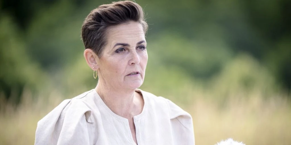 Hårdt slag for Pia Olsen Dyhr: “Hun er heller ikke nogen dygtig politiker”