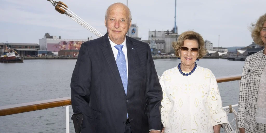 Norge i stor sorg: I dag skulle have været en helt særlig dag for Kong Harald og Sonja