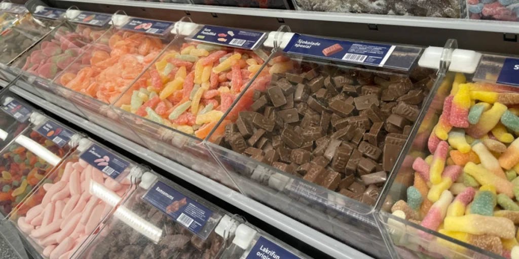 Smågodt til Halloween? Da bør du styre unna lavpriskjedene, for der er det faktisk dyrest