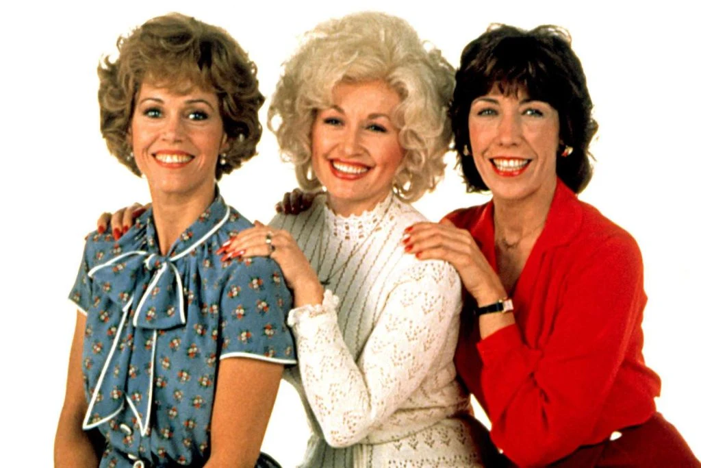 Dolly Parton er død – her er filmkarrieren, der gjorde countryikonet til Hollywood-stjerne